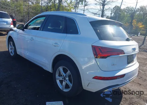 2024 Audi Q5 Premium 40 Tfsi Quattro S Tronic z USA, uszkodzony, nr VIN WA1ABAFY1R2055747